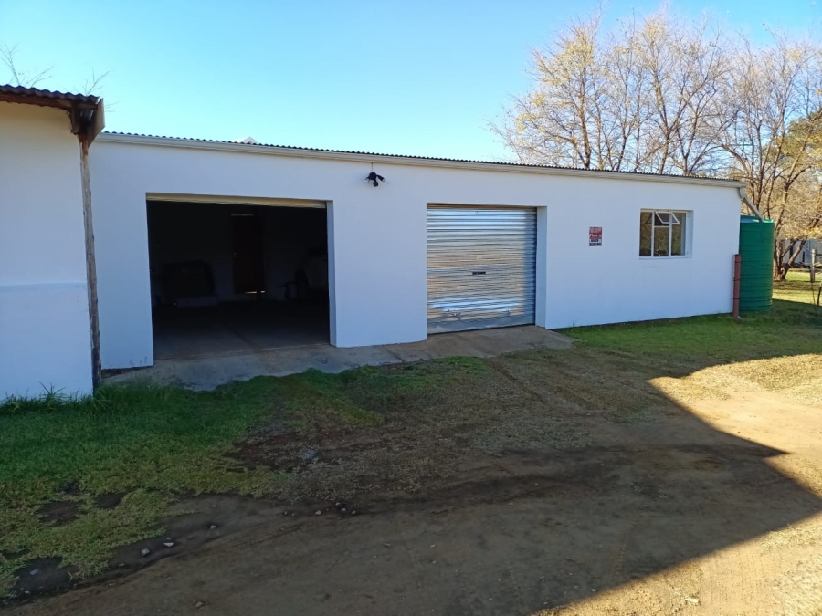 5 Bedroom Property for Sale in Queenstown Rural Eastern Cape
